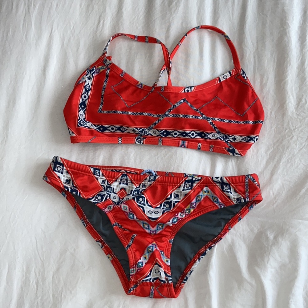 Jolyn bikini